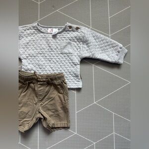 Lila & Jack|Baby boy neutral toddler set-Quilted Gray Pullover & Khaki Shorts•••